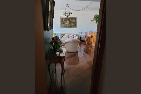 Apartamento à venda com 300m², 5 quartos e 4 vagasFoto 01
