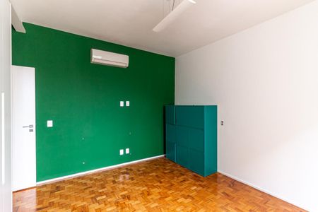 Apartamento para alugar com 244m², 4 quartos e 1 vagaSuíte 3