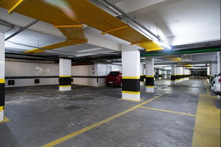 Apartamento à venda com 130m², 3 quartos e sem vaga Apartamento à venda com 130m², 3 quartos e sem vagaÁrea comum - Garagem