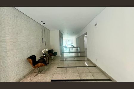 Apartamento à venda com 169m², 3 quartos e 3 vagas Apartamento à venda com 169m², 3 quartos e 3 vagasHall de entrada