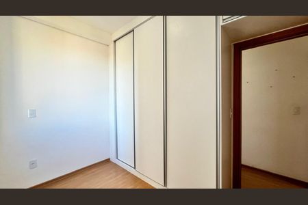 Apartamento à venda com 169m², 3 quartos e 3 vagas Apartamento à venda com 169m², 3 quartos e 3 vagasQuarto 2