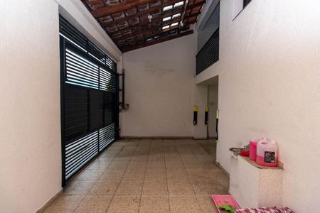Casa à venda com 349m², 3 quartos e 3 vagas Casa à venda com 349m², 3 quartos e 3 vagasGaragem