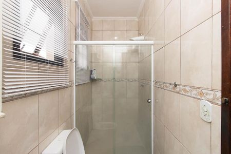 Casa à venda com 349m², 3 quartos e 3 vagas Casa à venda com 349m², 3 quartos e 3 vagasBanheiro da Suíte 1