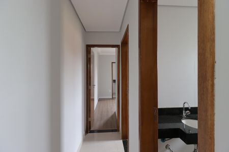 Apartamento à venda com 94m², 2 quartos e 2 vagasCorredor