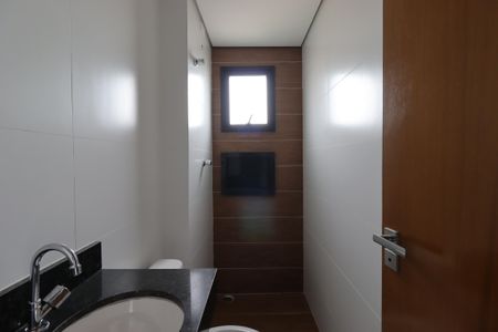 Apartamento à venda com 94m², 2 quartos e 2 vagasBanheiro Social