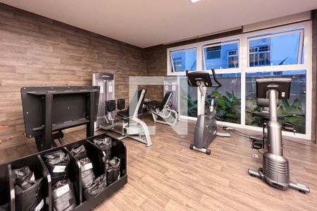 Apartamento à venda com 278m², 3 quartos e 4 vagas Apartamento à venda com 278m², 3 quartos e 4 vagasÁrea comum - Academia