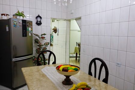 Casa à venda com 148m², 4 quartos e 2 vagas Casa à venda com 148m², 4 quartos e 2 vagasSala de Jantar