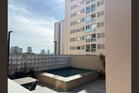 Apartamento para alugar com 132m², 3 quartos e 2 vagas Apartamento para alugar com 132m², 3 quartos e 2 vagasÁrea comum - Piscina