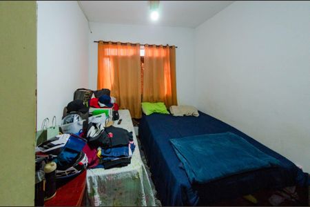 Casa à venda com 214m², 4 quartos e 2 vagasQuarto 2