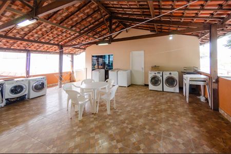 Casa à venda com 214m², 4 quartos e 2 vagasÁrea de Serviço