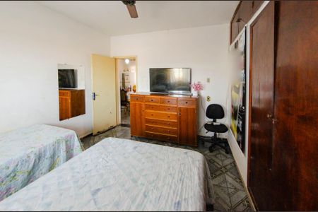 Casa à venda com 214m², 4 quartos e 2 vagasQuarto 3