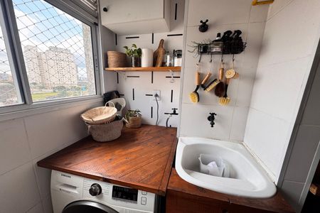 Apartamento à venda com 50m², 2 quartos e 1 vaga Apartamento à venda com 50m², 2 quartos e 1 vagaÁrea de Serviço