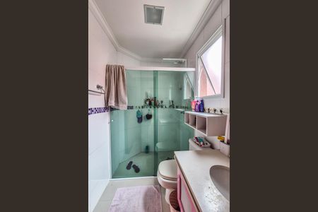 Casa à venda com 289m², 4 quartos e 5 vagas Casa à venda com 289m², 4 quartos e 5 vagasBanheiro da Suíte 2