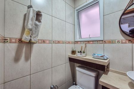 Casa à venda com 289m², 4 quartos e 5 vagas Casa à venda com 289m², 4 quartos e 5 vagasLavabo