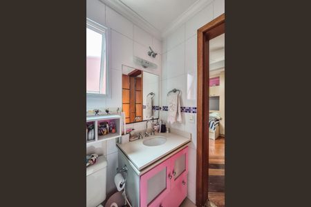 Casa à venda com 289m², 4 quartos e 5 vagas Casa à venda com 289m², 4 quartos e 5 vagasBanheiro da Suíte 2