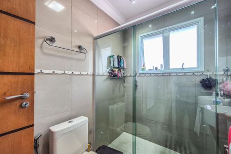 Casa à venda com 289m², 4 quartos e 5 vagas Casa à venda com 289m², 4 quartos e 5 vagasBanheiro da Suíte 3