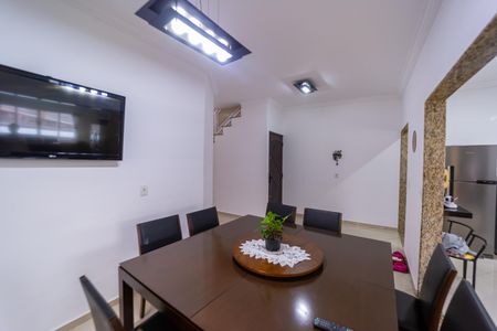 Casa à venda com 350m², 4 quartos e 6 vagasSala de Jantar