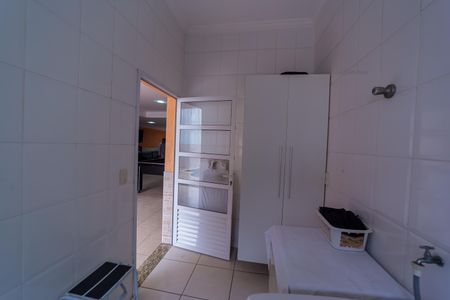 Casa à venda com 350m², 4 quartos e 6 vagasÁrea de Serviço