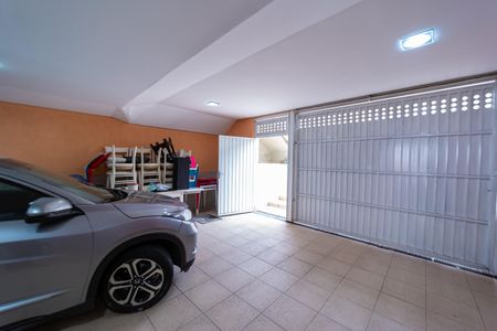 Casa à venda com 350m², 4 quartos e 6 vagasGaragem