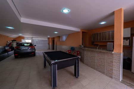 Casa à venda com 350m², 4 quartos e 6 vagasGaragem
