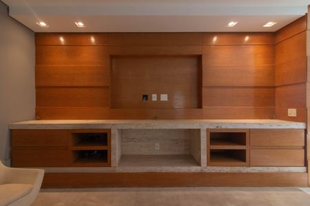 Apartamento à venda com 275m², 4 quartos e 4 vagasSala