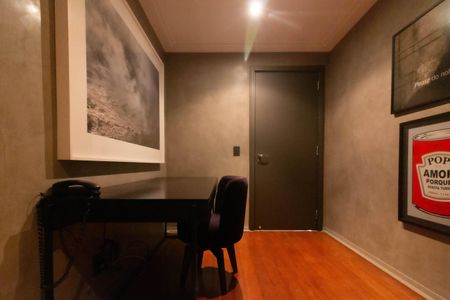 Apartamento à venda com 275m², 4 quartos e 4 vagasEscritório