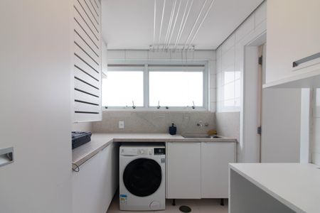 Apartamento à venda com 275m², 4 quartos e 4 vagasÁrea de Serviço