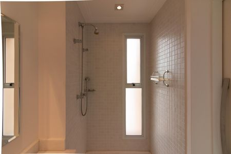 Apartamento à venda com 275m², 4 quartos e 4 vagasBanheiro