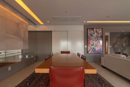 Apartamento à venda com 275m², 4 quartos e 4 vagasSala de Jantar