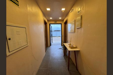 Apartamento à venda com 48m², 2 quartos e 1 vaga Apartamento à venda com 48m², 2 quartos e 1 vagaCorredor