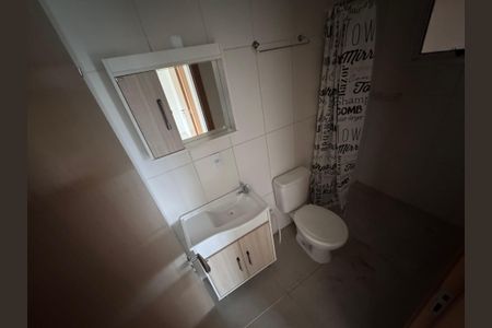 Apartamento à venda com 48m², 2 quartos e 1 vaga Apartamento à venda com 48m², 2 quartos e 1 vagaBanheiro