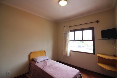 Casa à venda com 362m², 3 quartos e 3 vagasSuíte 2