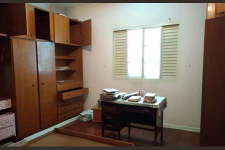 Casa à venda com 162m², 3 quartos e 2 vagas Casa à venda com 162m², 3 quartos e 2 vagasFoto 06