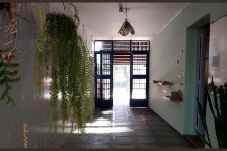 Casa à venda com 162m², 3 quartos e 2 vagas Casa à venda com 162m², 3 quartos e 2 vagasFoto 27
