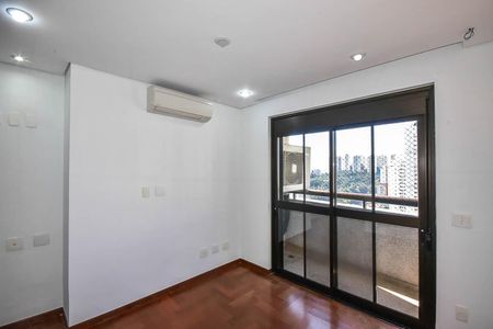 Apartamento à venda com 228m², 4 quartos e 4 vagasSuíte 4