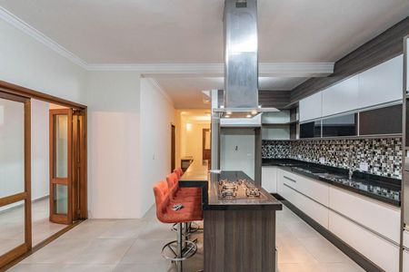 Casa à venda com 225m², 3 quartos e 4 vagasCozinha
