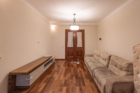 Casa à venda com 225m², 3 quartos e 4 vagasSala