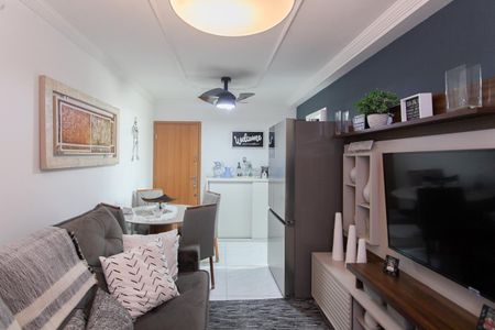 Apartamento à venda com 53m², 2 quartos e 1 vaga Apartamento à venda com 53m², 2 quartos e 1 vagaSala