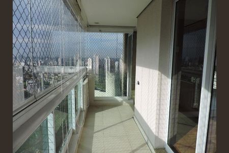 Apartamento à venda com 196m², 4 quartos e 4 vagas