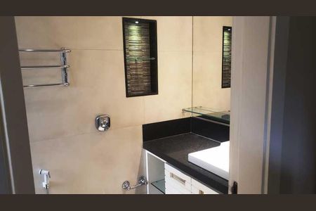 Apartamento à venda com 135m², 3 quartos e 3 vagas