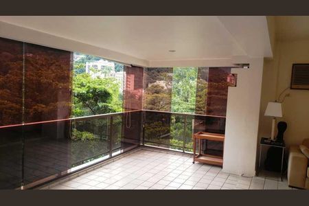 Apartamento à venda com 135m², 3 quartos e 3 vagas