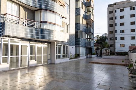 Apartamento à venda com 287m², 4 quartos e 3 vagasÁrea comum
