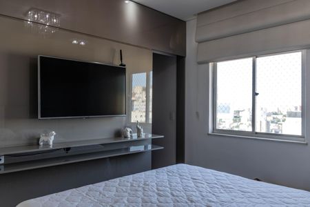 Apartamento à venda com 287m², 4 quartos e 3 vagasSuíte 1