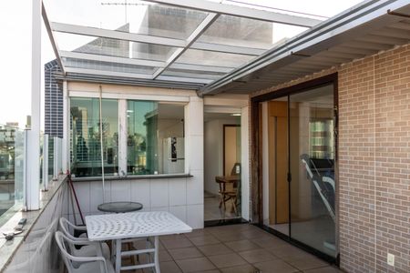 Apartamento à venda com 287m², 4 quartos e 3 vagasCobertura