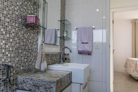 Apartamento à venda com 287m², 4 quartos e 3 vagasBanheiro Social