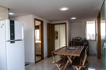 Apartamento à venda com 287m², 4 quartos e 3 vagasEspaço Gourmet