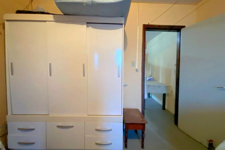 Casa à venda com 189m², 3 quartos e 2 vagas Casa à venda com 189m², 3 quartos e 2 vagasEdícula