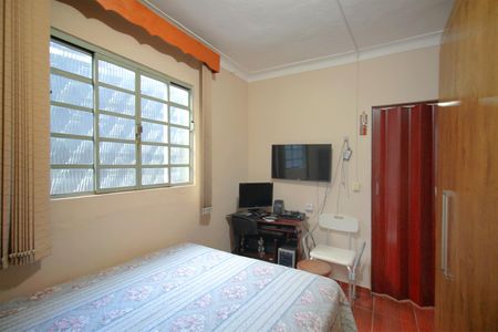 Casa à venda com 189m², 3 quartos e 2 vagas Casa à venda com 189m², 3 quartos e 2 vagasQuarto 3