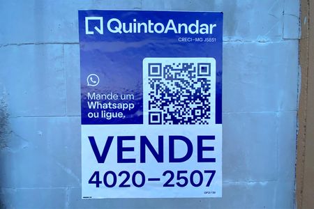 Casa à venda com 189m², 3 quartos e 2 vagas Casa à venda com 189m², 3 quartos e 2 vagasPlaca