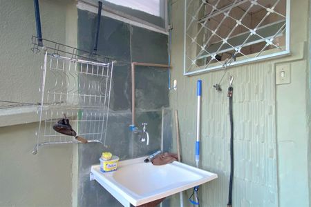 Casa à venda com 189m², 3 quartos e 2 vagas Casa à venda com 189m², 3 quartos e 2 vagasÁrea de Serviço 3